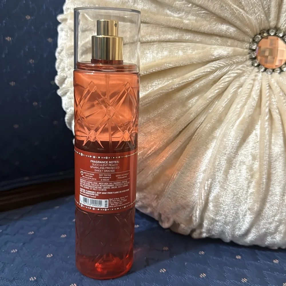 BATH & BODY WORKS SET. . . PEACH BELLINI SCENT - Picture 6 of 6